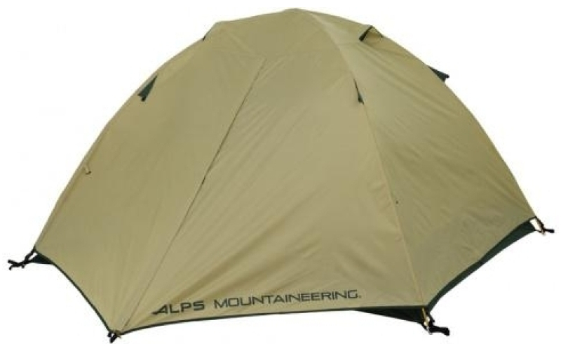 Alps mountaineering taurus of 4 person tent