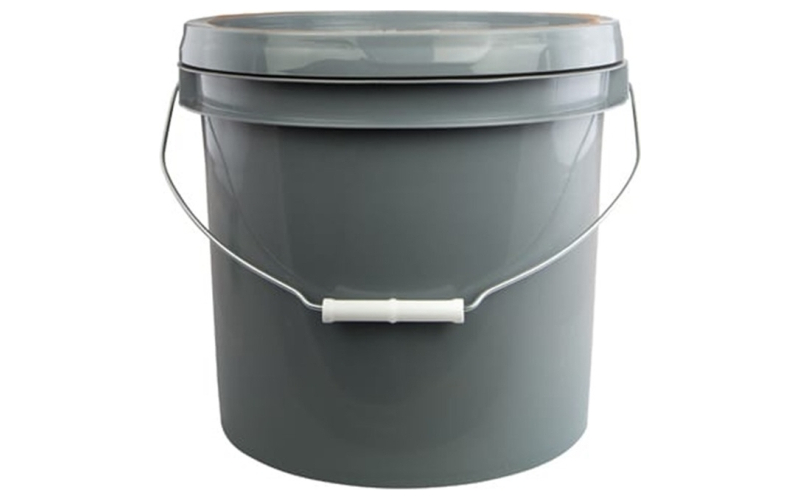 Frankford Arsenal Corn cob media in 3.5 gallon bucket 15lbs